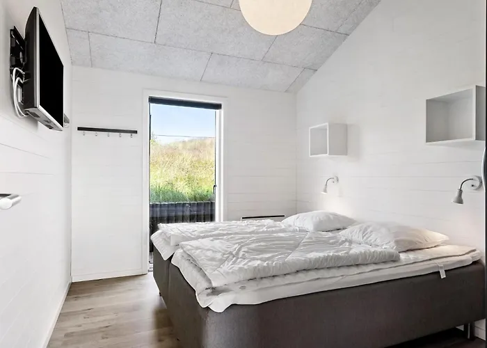 Amazing In With Sauna