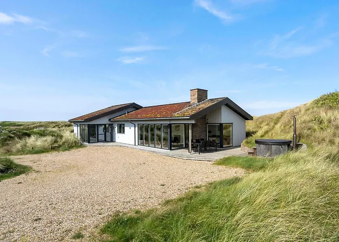 Amazing In With Sauna 別荘 *